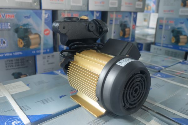 Máy bơm gia đình STVN 200